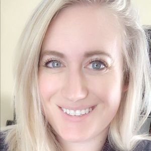 Meet your Posher, Caitlyn